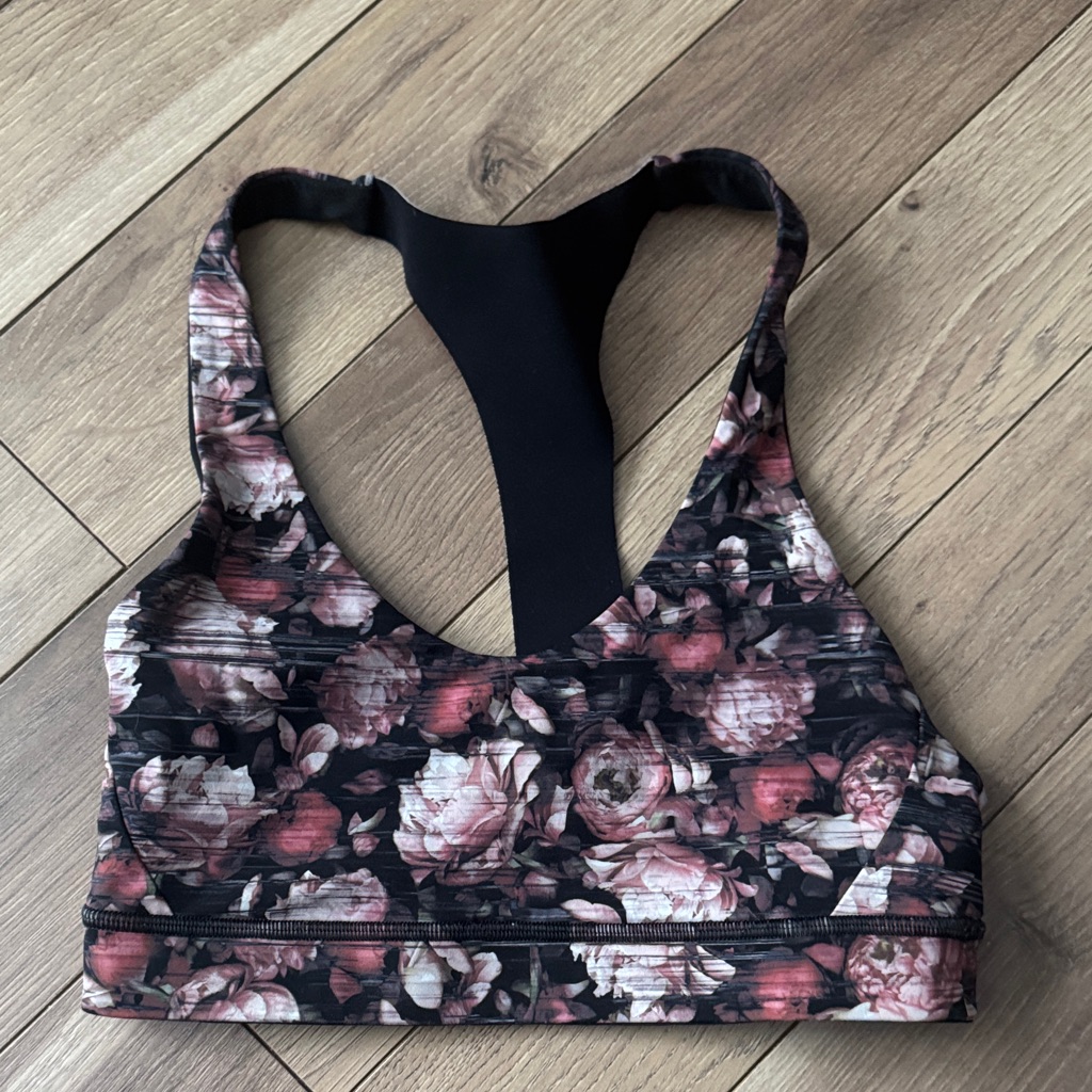 Lululemon Athletica Black And Pink Floral Sports Bra. Euc Non Smoking Home